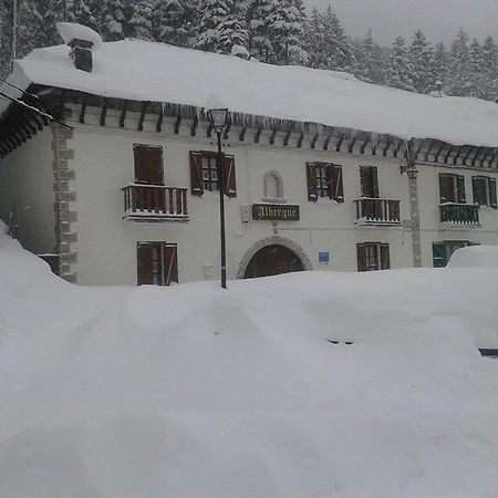 Albergue De Canfranc Estacion Luaran gambar