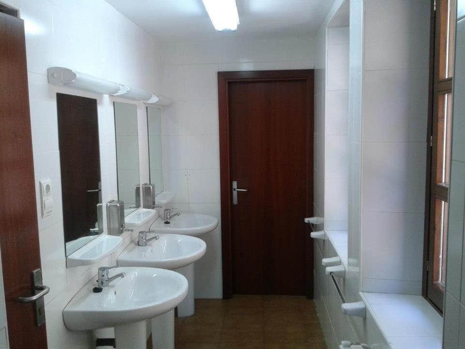 Albergue De Canfranc Estacion Luaran gambar