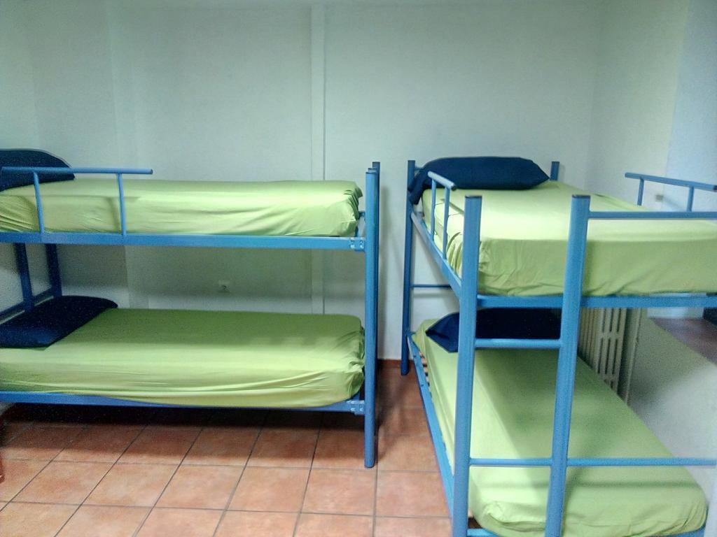 Albergue De Canfranc Estacion Bilik gambar