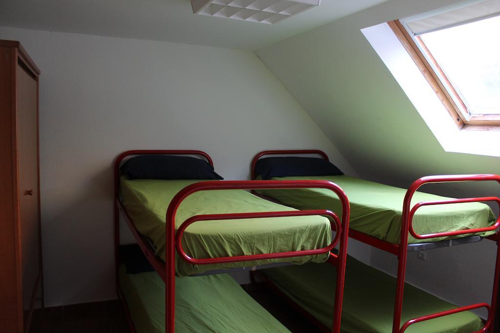 Albergue De Canfranc Estacion Bilik gambar