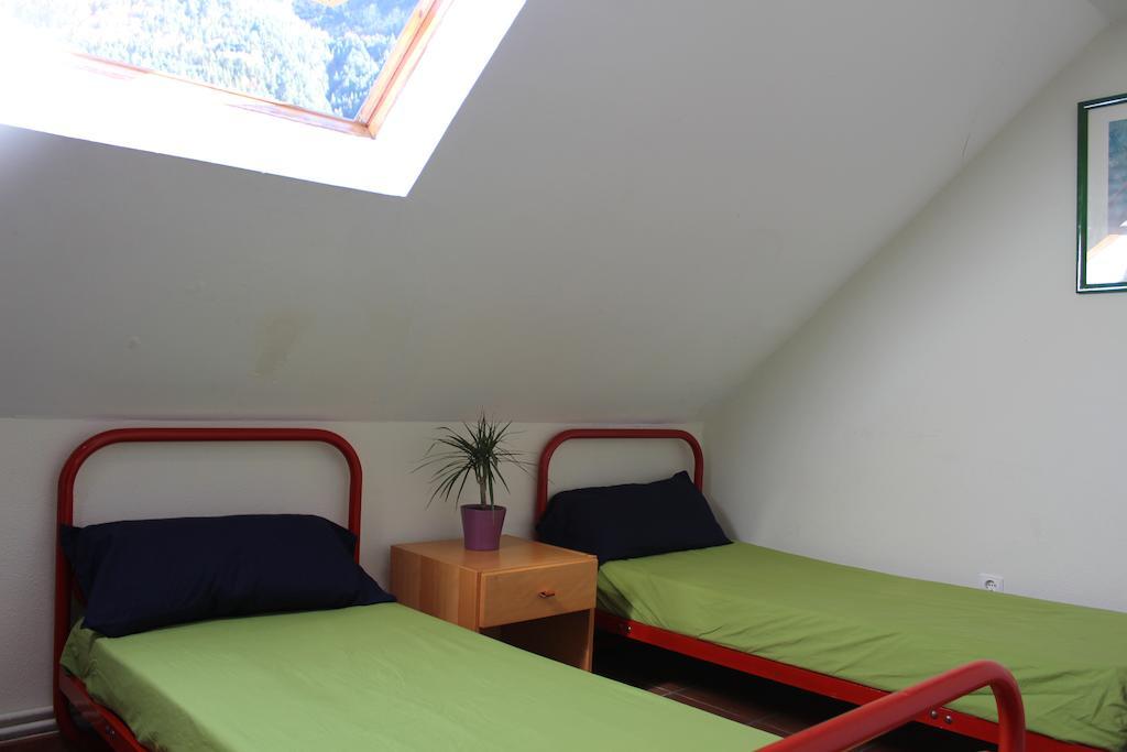 Albergue De Canfranc Estacion Bilik gambar