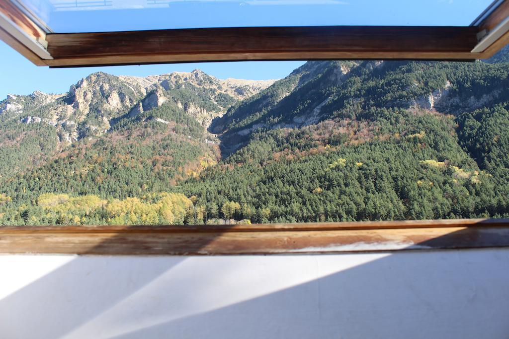 Albergue De Canfranc Estacion Bilik gambar