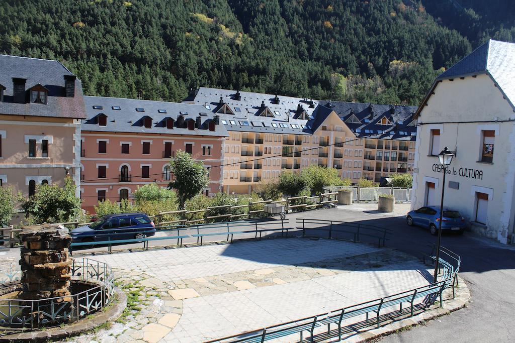 Albergue De Canfranc Estacion Bilik gambar
