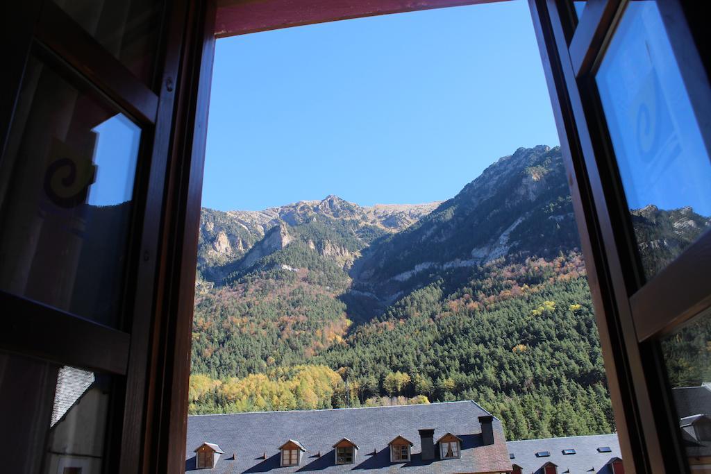 Albergue De Canfranc Estacion Bilik gambar