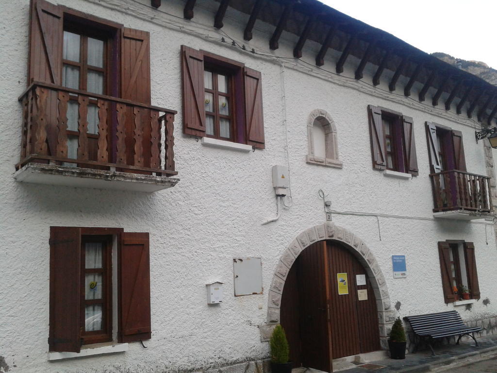Albergue De Canfranc Estacion Bilik gambar