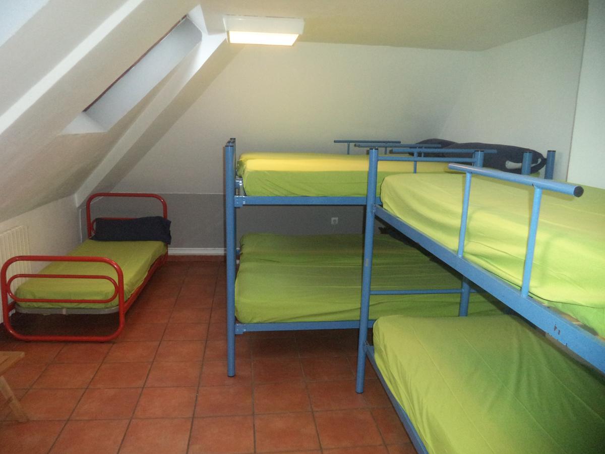 Albergue De Canfranc Estacion Luaran gambar